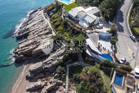 Hus till salu i Begur, Girona, Spanien 3 sovrum, 130 kvm. Nr. 166501 - foto 4