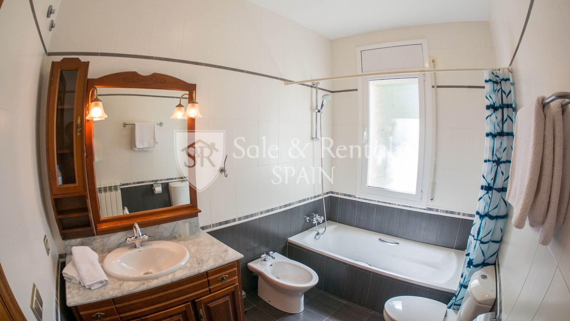 Hus i Platja D'aro, Girona, Spanien 6 sovrum, 371 kvm. Nr. 166500