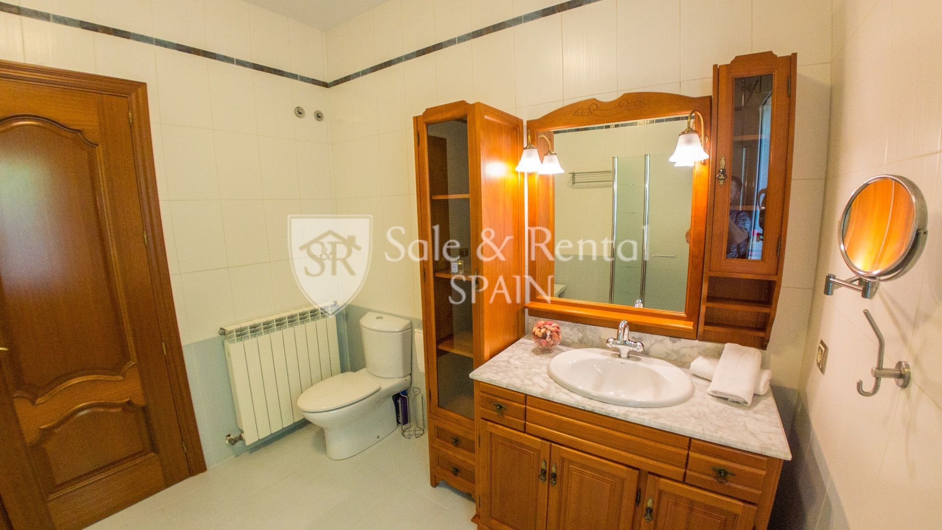 Hus i Platja D'aro, Girona, Spanien 6 sovrum, 371 kvm. Nr. 166500