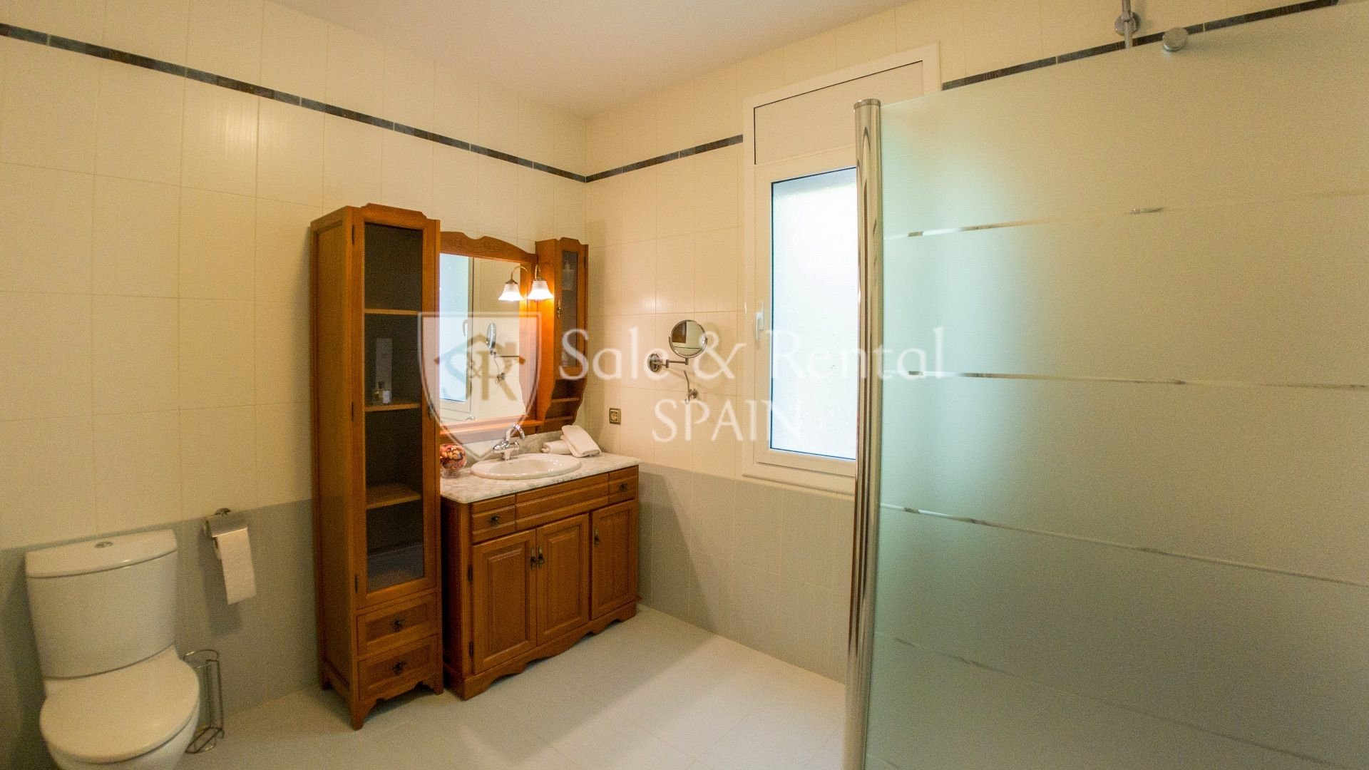 Hus i Platja D'aro, Girona, Spanien 6 sovrum, 371 kvm. Nr. 166500