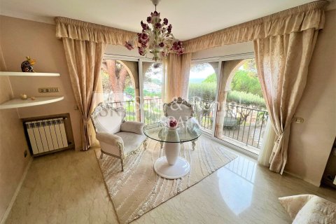 Talo myytävänä Sant Feliu de Guixols, Girona, Espanja, 10 makuuhuonetta, 1323 m2 No. 166496 - kuva 16