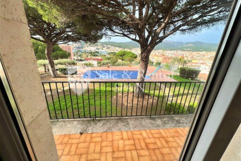 Talo myytävänä Sant Feliu de Guixols, Girona, Espanja, 10 makuuhuonetta, 1323 m2 No. 166496 - kuva 7