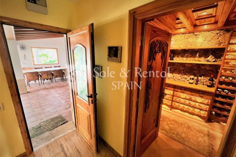 Talo myytävänä Sant Feliu de Guixols, Girona, Espanja, 10 makuuhuonetta, 1323 m2 No. 166496 - kuva 24