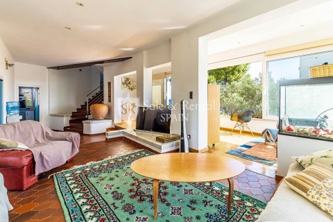 Hus till salu i Llanca, Girona, Spanien 5 sovrum, 225 kvm. Nr. 166495 - foto 5