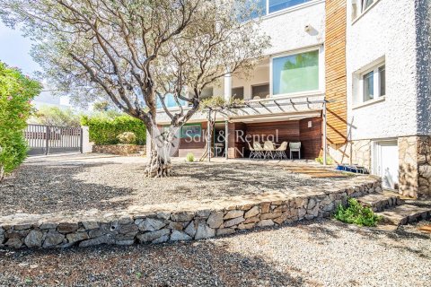 Hus till salu i Llanca, Girona, Spanien 5 sovrum, 225 kvm. Nr. 166495 - foto 28