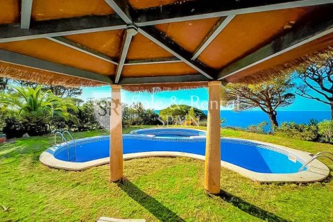 Apartment for sale in Sant Feliu de Guixols, Girona, Spain 3 bedrooms, 124 sq.m. No. 166497 - photo 25