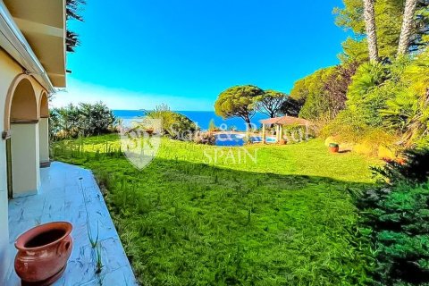 Apartment for sale in Sant Feliu de Guixols, Girona, Spain 3 bedrooms, 124 sq.m. No. 166497 - photo 23