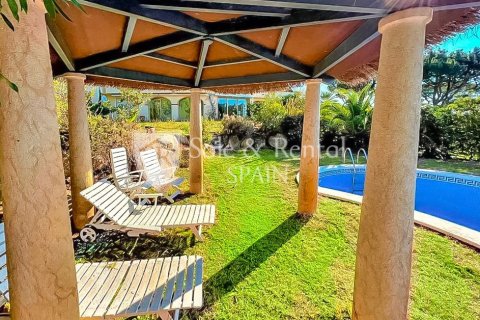 Apartment for sale in Sant Feliu de Guixols, Girona, Spain 3 bedrooms, 124 sq.m. No. 166497 - photo 26