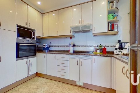 Māja pārdošanā Calafell, Tarragona, Spānijā 5 istabas, 190 m2 Nr. 153066 - attēls 9