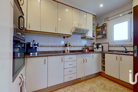 Māja pārdošanā Calafell, Tarragona, Spānijā 5 istabas, 190 m2 Nr. 153066 - attēls 11