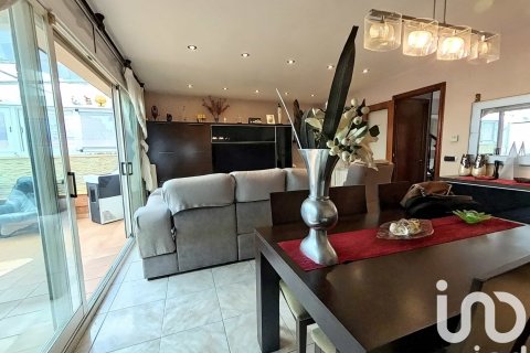 Продажа таухауса в Испании 3 спальни, 219м2 №153060 - фото 14