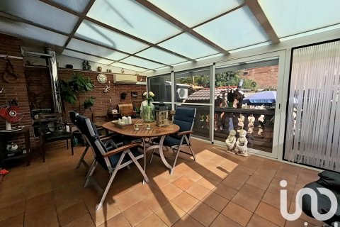 Продажа таухауса в Испании 3 спальни, 219м2 №153060 - фото 3