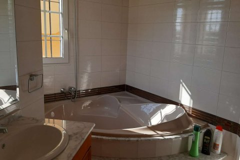 House for sale in La Manga del Mar Menor, Murcia, Spain 3 bedrooms, 465.32 sq.m. No. 175234 - photo 24