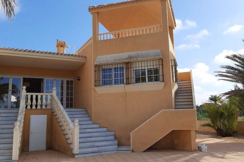 House for sale in La Manga del Mar Menor, Murcia, Spain 3 bedrooms, 465.32 sq.m. No. 175234 - photo 10
