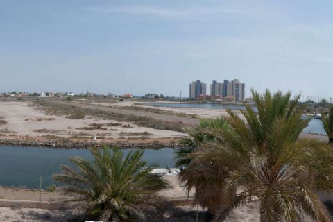 House for sale in La Manga del Mar Menor, Murcia, Spain 3 bedrooms, 465.32 sq.m. No. 175234 - photo 18