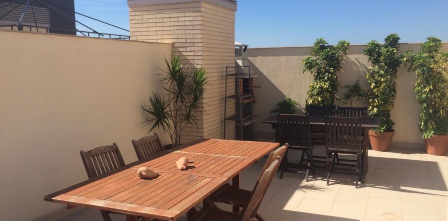 Attico a Alicante, Spagna 4 camere da letto, 190 mq. N° 166575