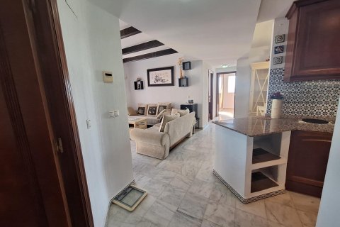 Apartment for rent in Torrevieja, Alicante, Spain 93 sq.m. No. 166579 - photo 4