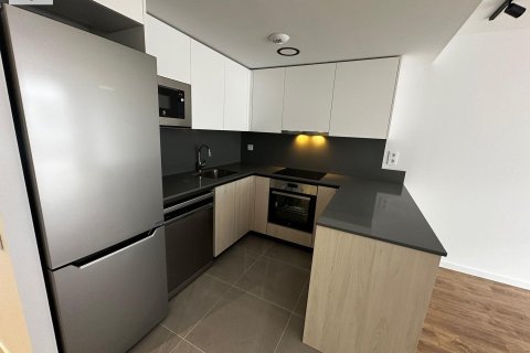 Apartamento en alquiler en Valencia, València, España 2 dormitorios, 80 m2 No. 166578 - foto 2