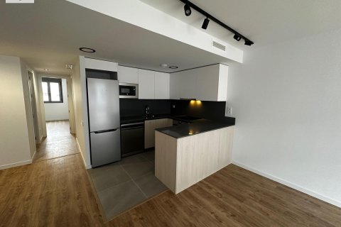 Apartment à Valencia, Espagne 2 chambres, 80 m2 No. 166578