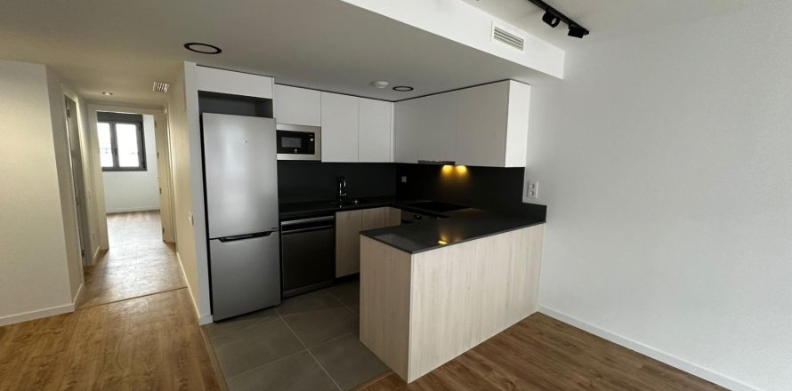 Apartamento en Valencia, València, España 2 dormitorios, 80 m2 No. 166578