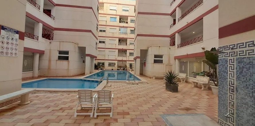 Wohnung in Torrevieja, Alicante, Spanien 2 Schlafzimmer, 65 m2 Nr. 184364