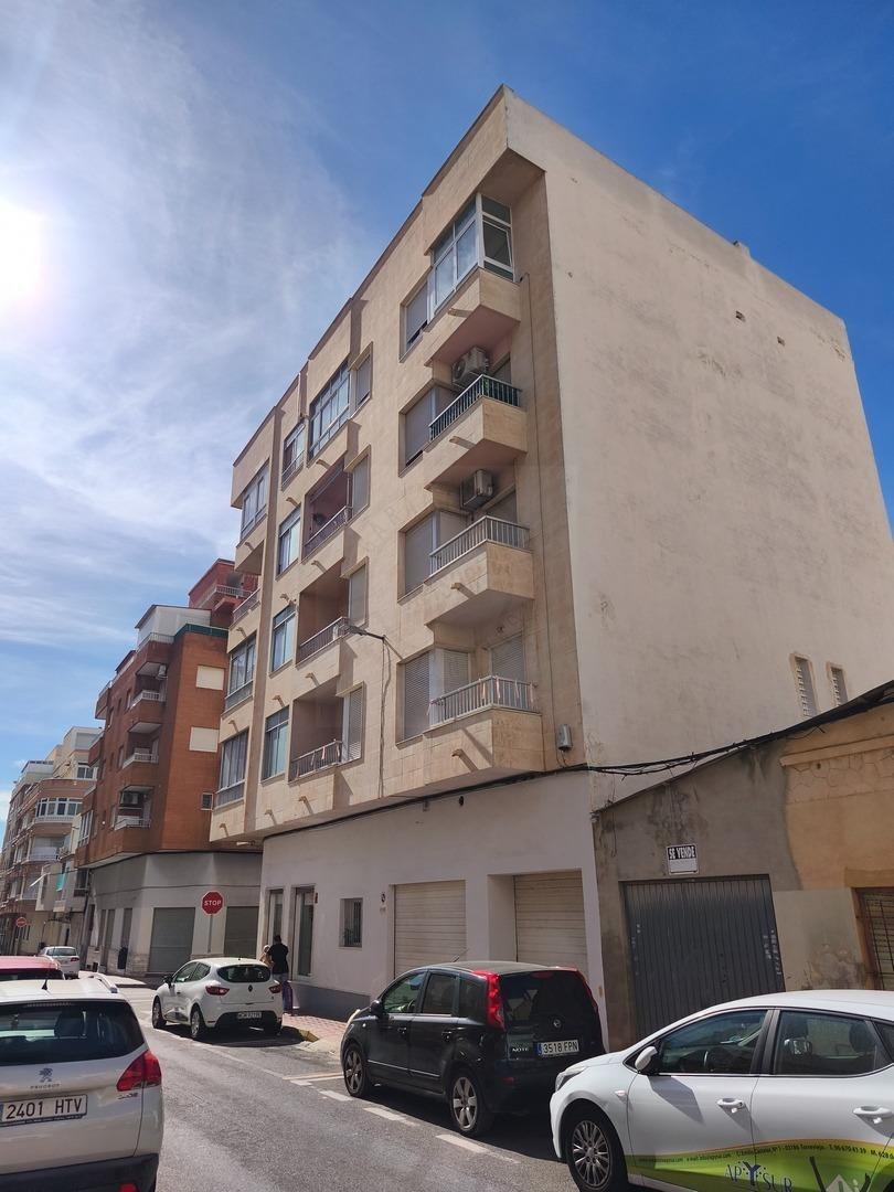 Apartament w Torrevieja, Alicante, Hiszpania 2 sypialnie, 96 mkw. nr 184360