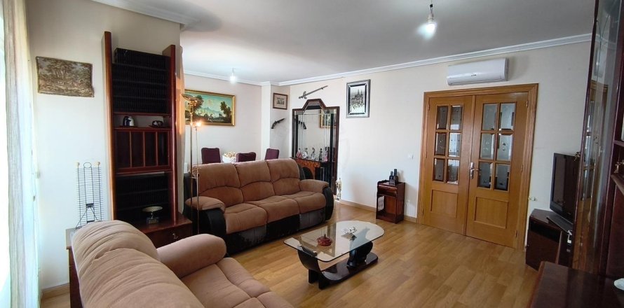 Квартира в Торревьеха, Аликанте, Испания 2 спальни, 96м2 №184360