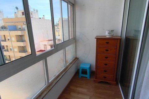 Продажа квартиры в Торревьеха, Аликанте, Испания 2 спальни, 96м2 №184360 - фото 14