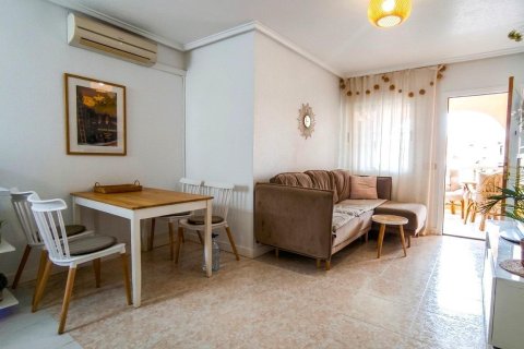 Bungalow for sale in Los Balcones, Alicante, Spain 2 bedrooms, 59 sq.m. No. 184359 - photo 3