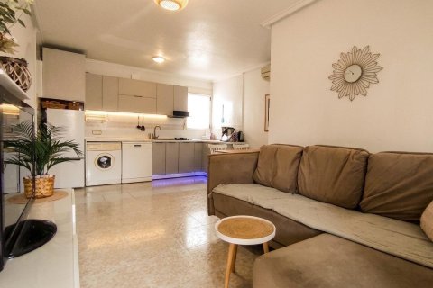 Bungalow in Los Balcones, Alicante, Spain 2 bedrooms, 59 sq.m. No. 184359