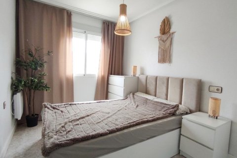 Bungalow for sale in Los Balcones, Alicante, Spain 2 bedrooms, 59 sq.m. No. 184359 - photo 10