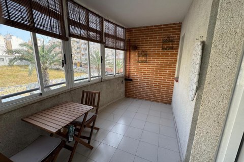 Apartment for sale in Torrevieja, Alicante, Spain 1 room, 41 sq.m. No. 184362 - photo 14