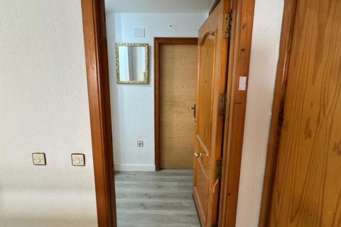 Apartment for sale in Torrevieja, Alicante, Spain 1 room, 41 sq.m. No. 184362 - photo 8