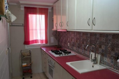 Apartment for sale in Torrevieja, Alicante, Spain 2 bedrooms, 65 sq.m. No. 184361 - photo 12