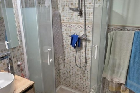 Apartment for sale in Torrevieja, Alicante, Spain 2 bedrooms, 65 sq.m. No. 184361 - photo 14