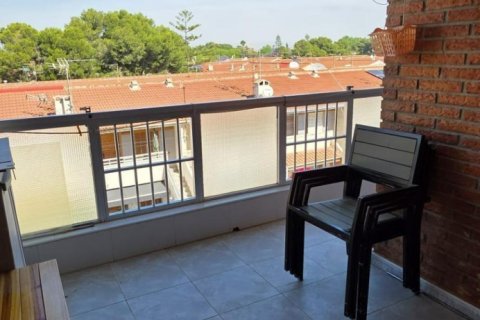 Apartment for sale in Torrevieja, Alicante, Spain 2 bedrooms, 65 sq.m. No. 184361 - photo 4