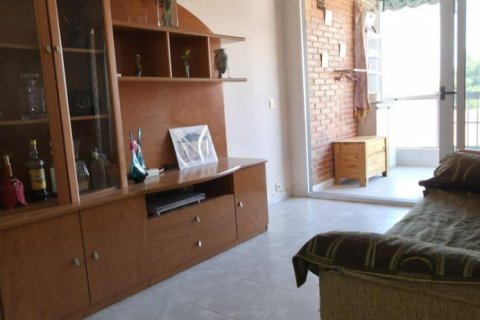 Apartment for sale in Torrevieja, Alicante, Spain 2 bedrooms, 65 sq.m. No. 184361 - photo 11