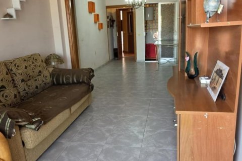 Apartment for sale in Torrevieja, Alicante, Spain 2 bedrooms, 65 sq.m. No. 184361 - photo 13