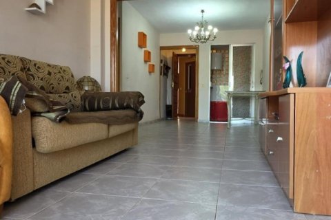Apartment for sale in Torrevieja, Alicante, Spain 2 bedrooms, 65 sq.m. No. 184361 - photo 6