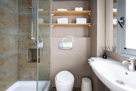Huoneisto vuokrattavana Barcelona, Espanja, 2 makuuhuonetta, 104 m2 No. 192848 - kuva 20