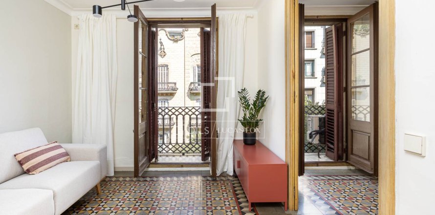 Huoneisto Barcelona, Espanja 2 makuuhuonetta, 104 m2 No. 192848
