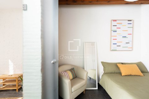Huoneisto vuokrattavana Barcelona, Espanja, 2 makuuhuonetta, 104 m2 No. 192848 - kuva 16