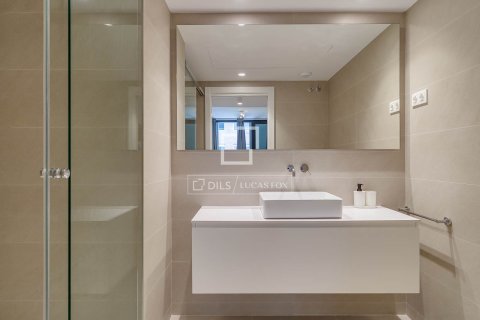 Huoneisto vuokrattavana Barcelona, Espanja, 2 makuuhuonetta, 74 m2 No. 192851 - kuva 28