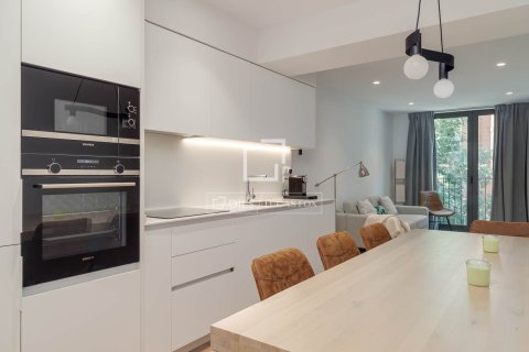 Huoneisto vuokrattavana Barcelona, Espanja, 2 makuuhuonetta, 74 m2 No. 192851 - kuva 4