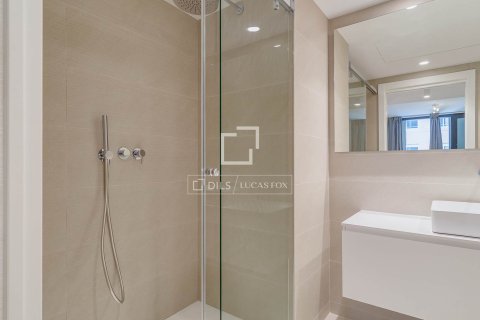 Huoneisto vuokrattavana Barcelona, Espanja, 2 makuuhuonetta, 74 m2 No. 192851 - kuva 27