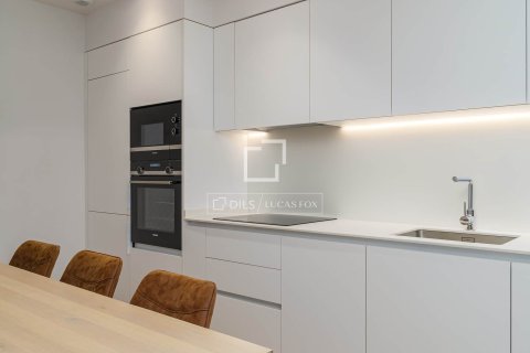 Huoneisto vuokrattavana Barcelona, Espanja, 2 makuuhuonetta, 74 m2 No. 192851 - kuva 8