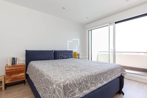 Huvila vuokrattavana Esplugues de Llobregat, Barcelona, Espanja, 5 makuuhuonetta, 342 m2 No. 192850 - kuva 23