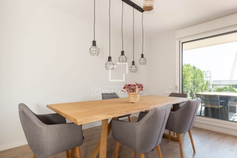 Huvila vuokrattavana Esplugues de Llobregat, Barcelona, Espanja, 5 makuuhuonetta, 342 m2 No. 192850 - kuva 6