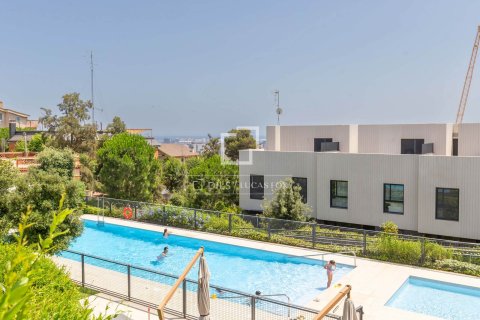 Huvila vuokrattavana Esplugues de Llobregat, Barcelona, Espanja, 5 makuuhuonetta, 342 m2 No. 192850 - kuva 15