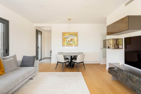 Huoneisto vuokrattavana Barcelona, Espanja, 4 makuuhuonetta, 140 m2 No. 192849 - kuva 8